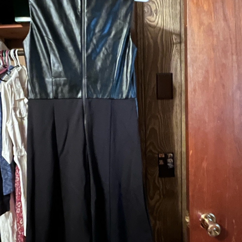 Kenneth Cole Black Midi Dress